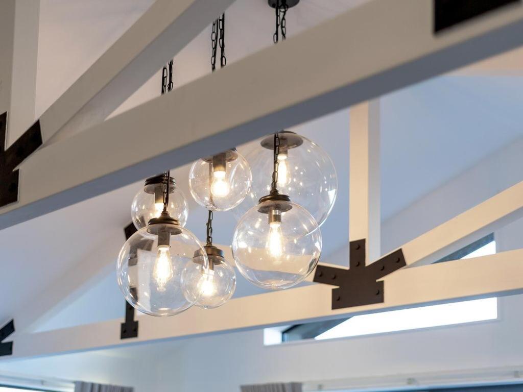 Black Barn Modern: Luxe Martinborough Escape Eksteriør bilde